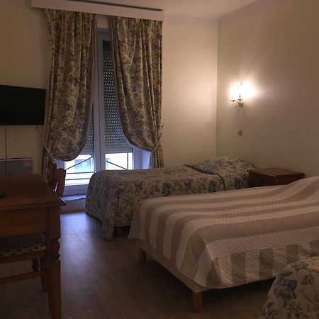Les Hotes De Cezanne Sézanne Екстериор снимка