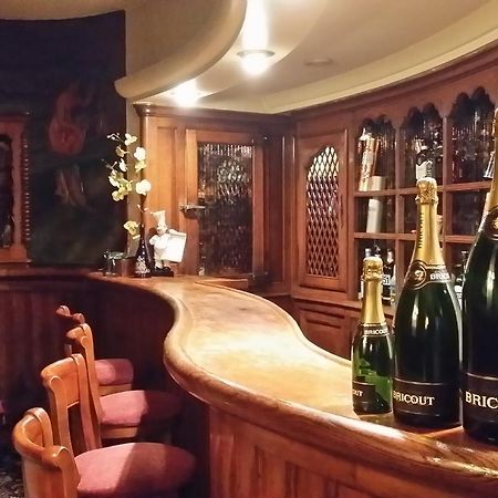 Les Hotes De Cezanne Sézanne Екстериор снимка